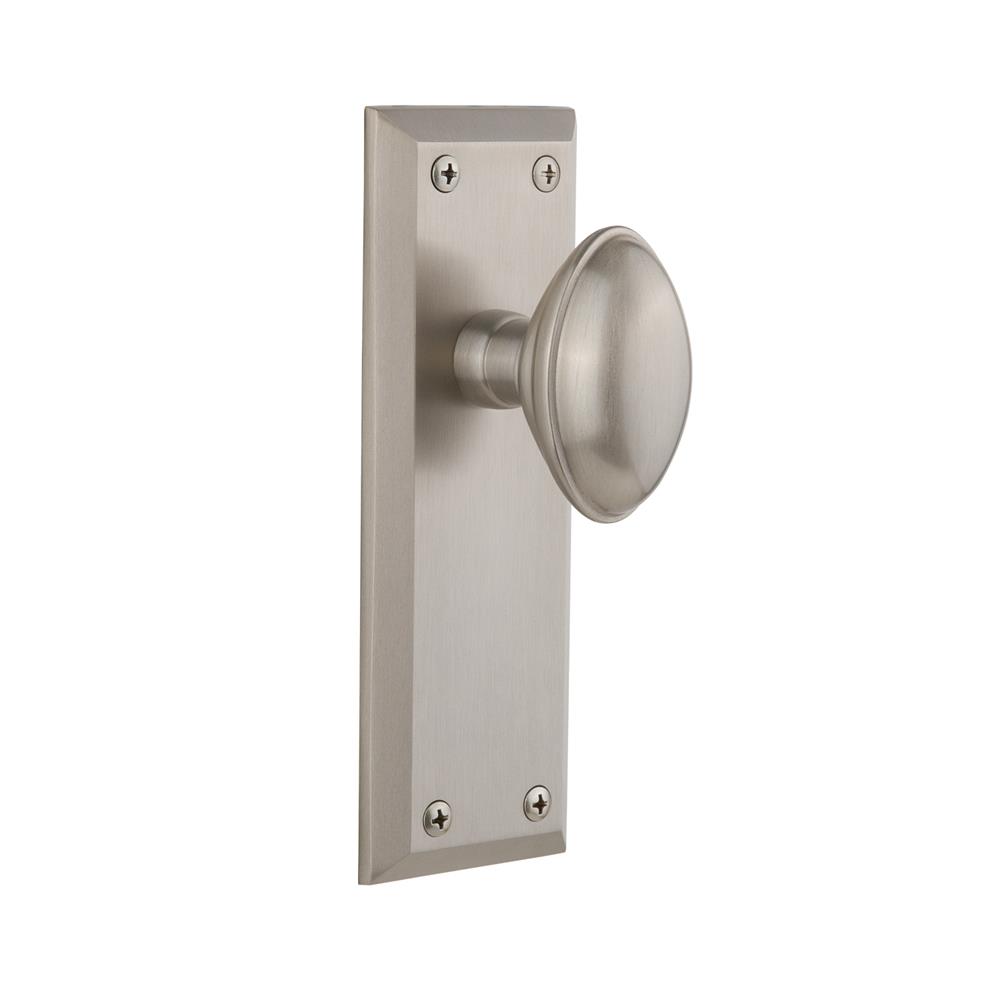 Grandeur by Nostalgic Warehouse FAVEDN Privacy Knob - Fifth Avenue Plate with Eden Prairie Knob in Satin Nickel